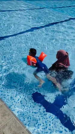 Swimming Time 