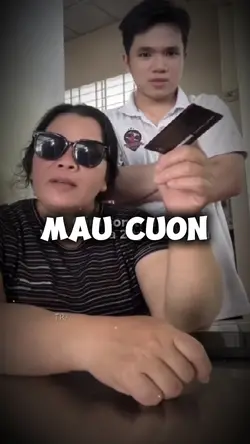 Cầm con trai tôi và 