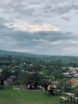 Anak kedua