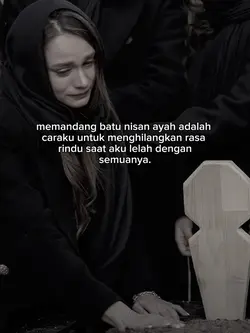 memandang batu nisan