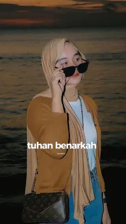 Tuhan benarkah