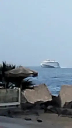barcos de olas