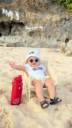 vacation baby