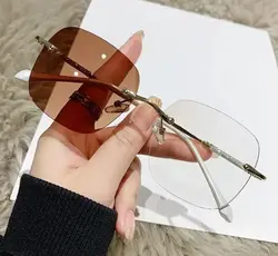eyeglasses