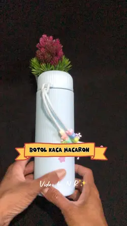 Botol kaca macaron