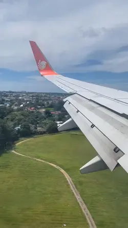 prank naik pesawat