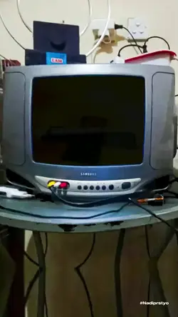 TV tabung Jadul