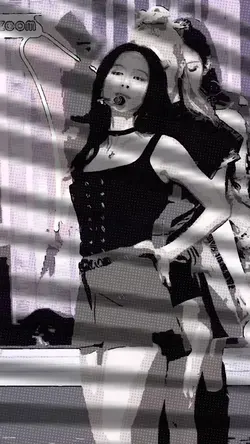 edit jisoo