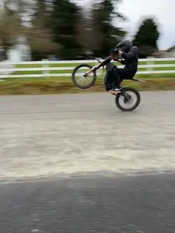 Talaria wheelie edit