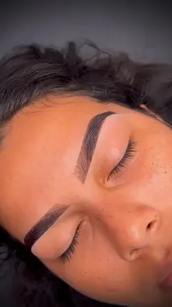 eyebrow