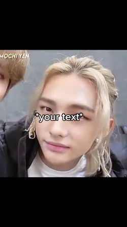Hyunjin side-eye