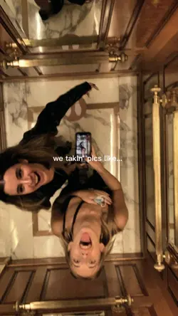 we takin' pics like