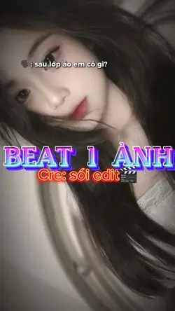 Sau lớp áo em có gì