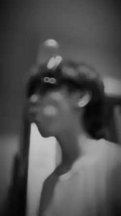 1 video 