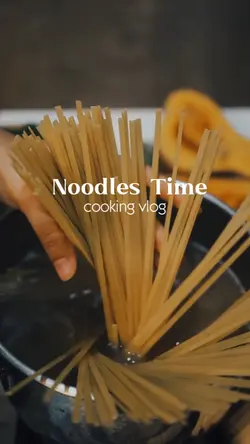 Noodles cook