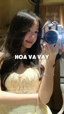 HOA VÀ VÁY
