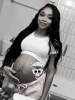 Fake pregnant
