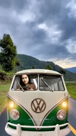 Naik VW Combi