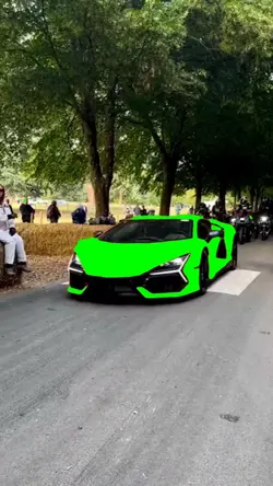 Green screen car