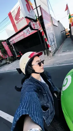 Side To Side