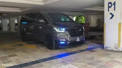 Mpv Hyundai Starex 