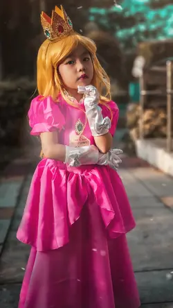 PRINCESS PEACH