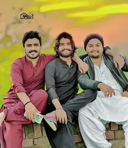 3 Friends Template 🔥