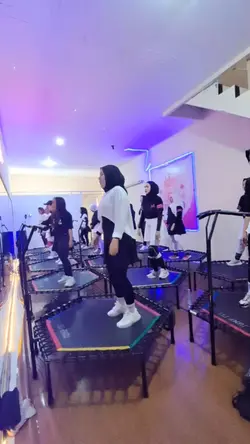 trampolin dance