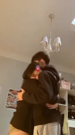 COUPLE 
