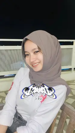 syifa manis aw aw