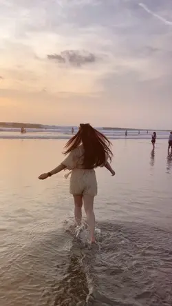 aku yang jatuh cinta