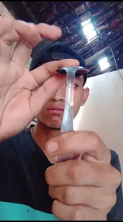 sendok penyok 
