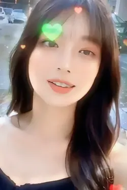 ai 美女 8K 変化 変身テンプレート