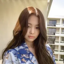 girls need love 