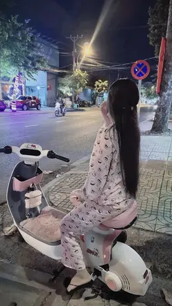 Người đàn ông trong 