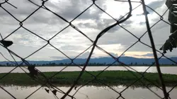 feelချင်သူတွေအတွက်