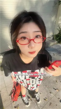 Em ơi em ăn gì nào