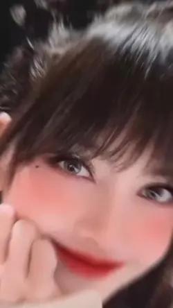 mẫu 4 ảnh