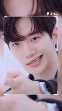 Smirk Trend