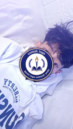 Tren JJ logo sekolah