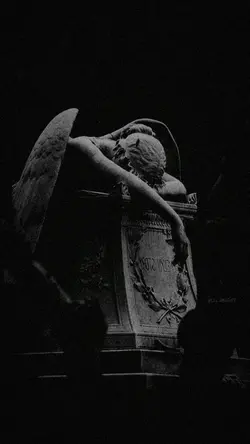 dark aesthetic 