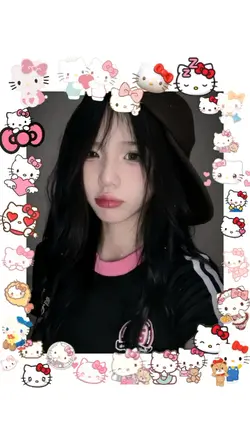 khung hello kitty