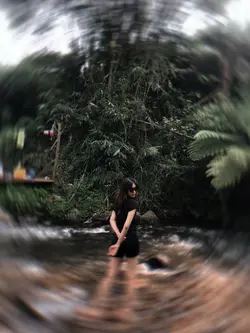blur melingkar