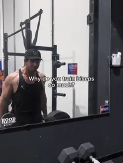 Biceps and girls