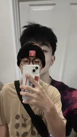 นี่เธอต้องการไรอีก