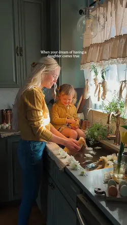 mother and daughter
