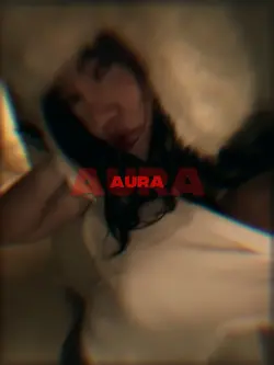 ELA TA FARMANDO AURA