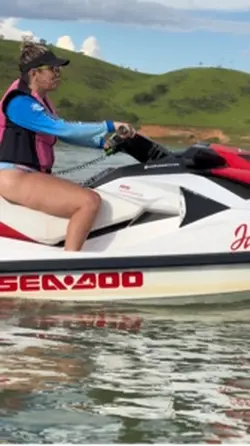 Letícia jetski 