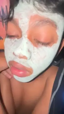 ketawa Mak lampir