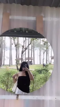 🧏🏻‍♀️